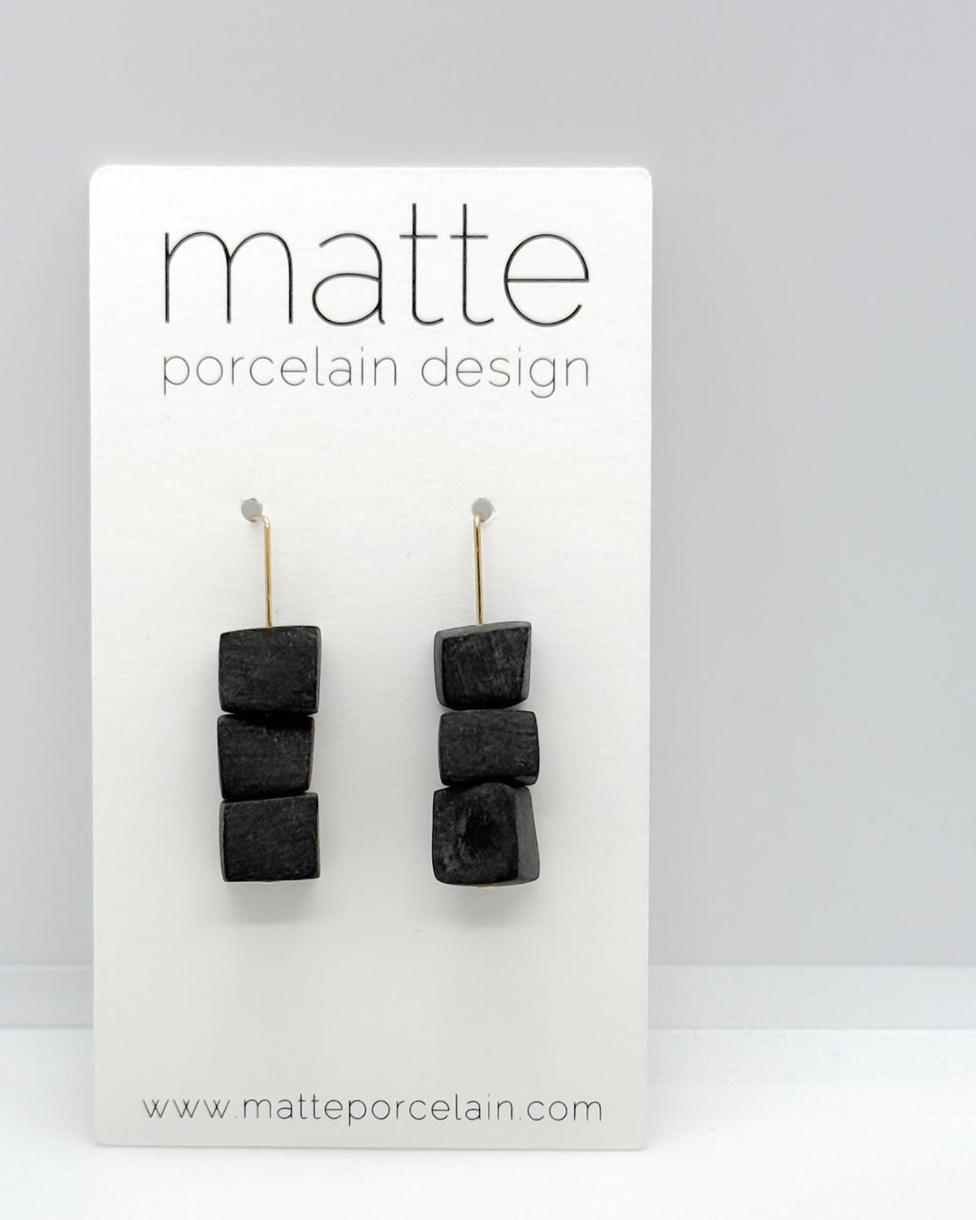 _the BLOCK CUBE necklace | charcoal porcelain