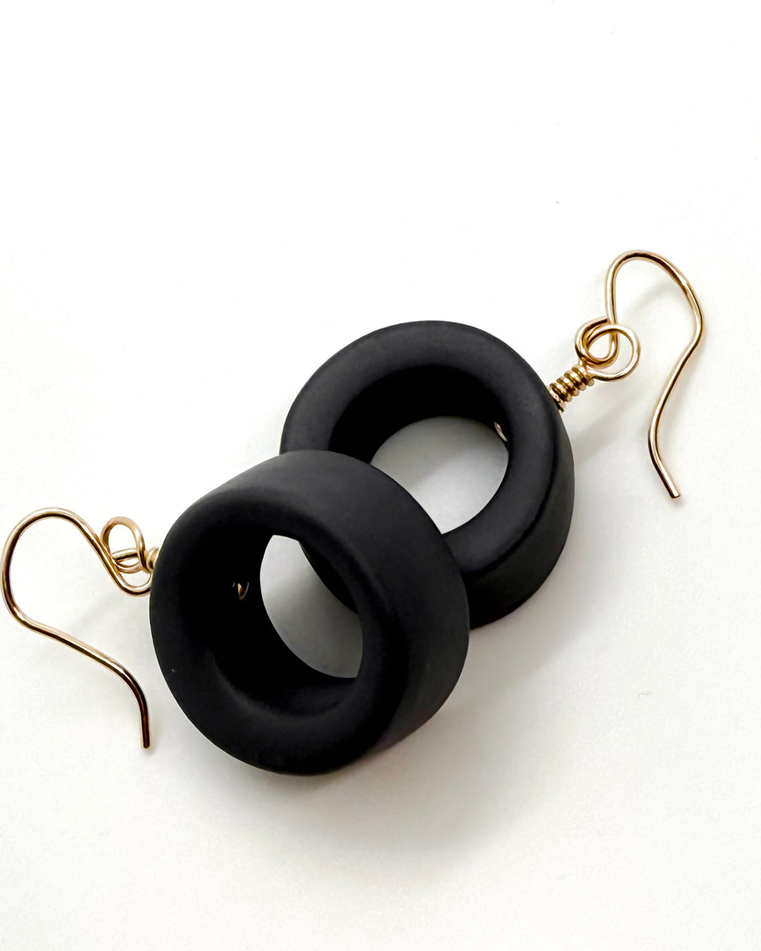 _the OONA dangle | black porcelain