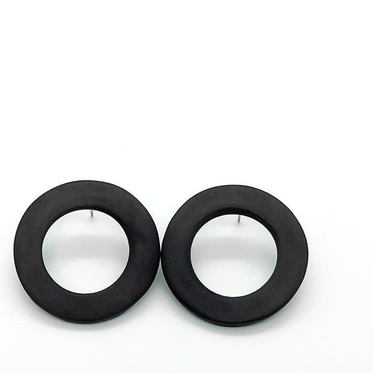 LOOP studs | porcelain