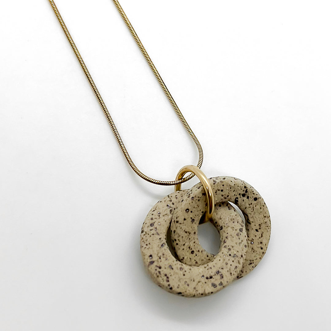 CHUNKY KNOT necklace | stoneware