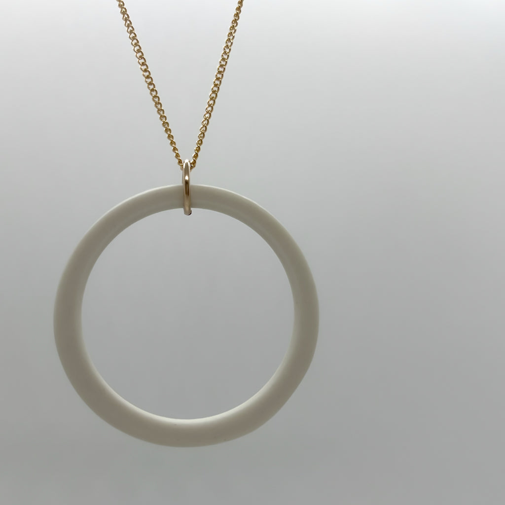 BEATRICE necklace | porcelain