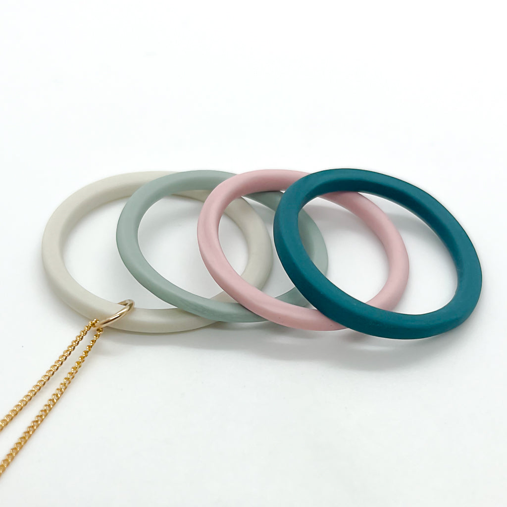 BEATRICE loops | porcelain – matte porcelain design