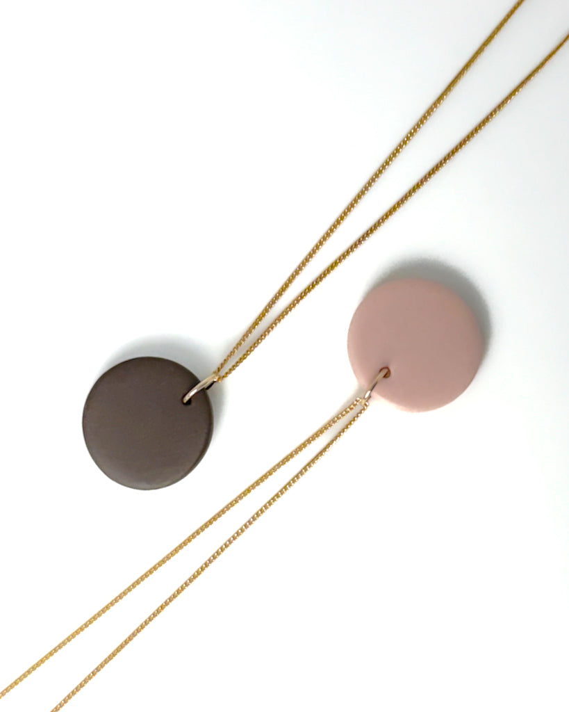 the SIMPLICITY necklace | porcelain