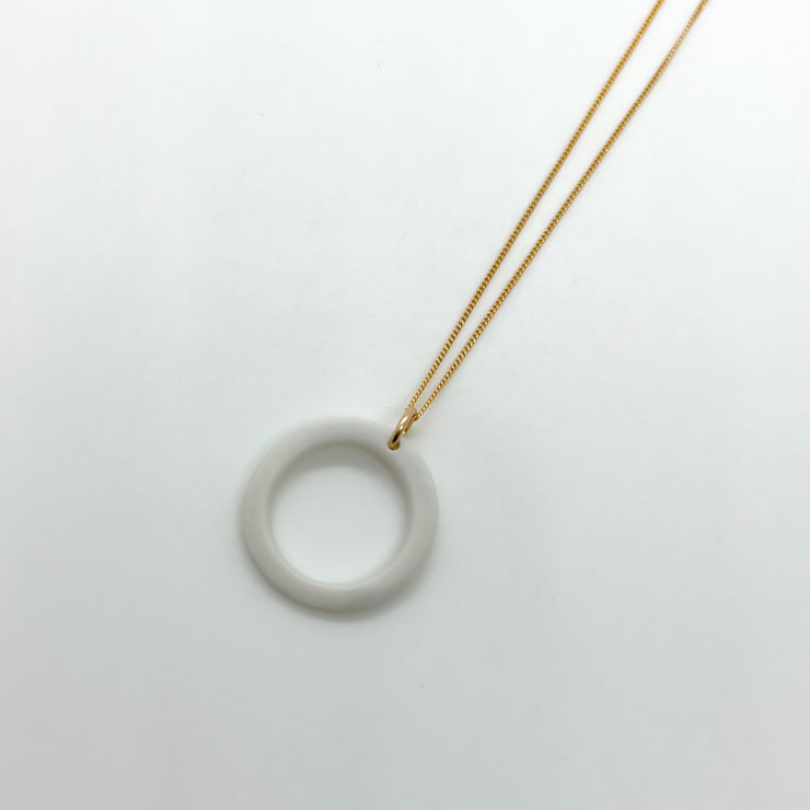 THE CIRCLE GAME necklace | porcelain