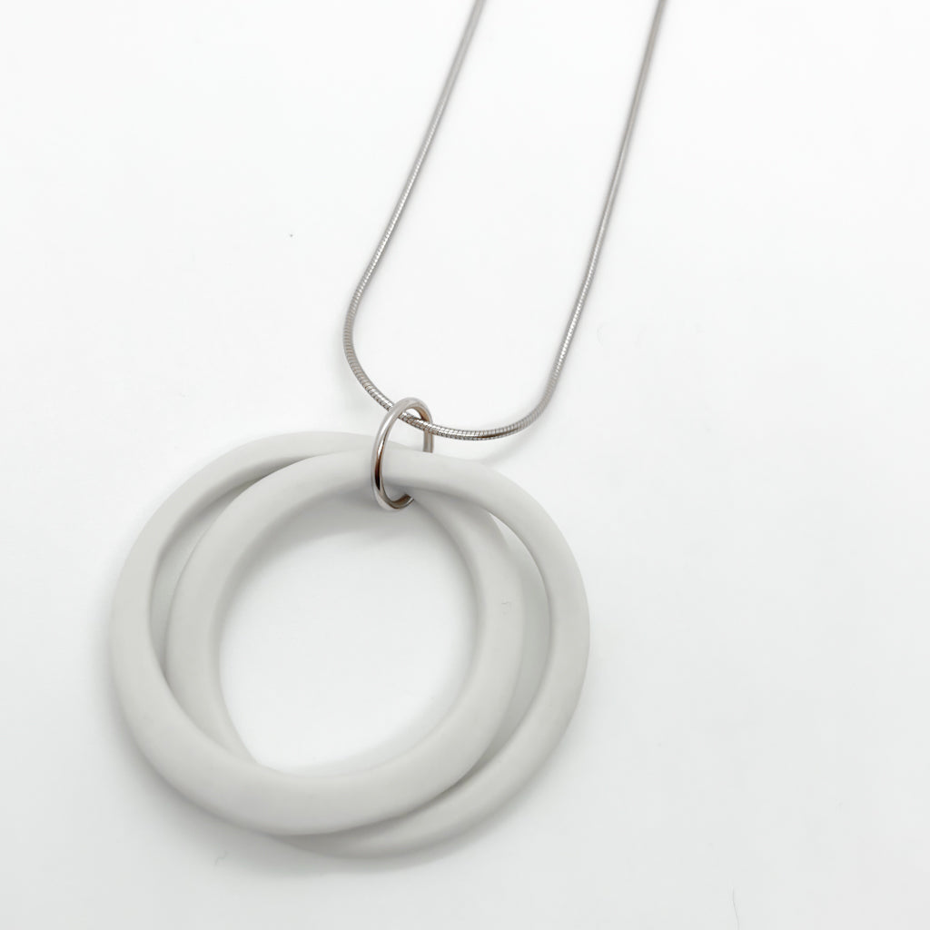 KNOT bridal necklace | porcelain