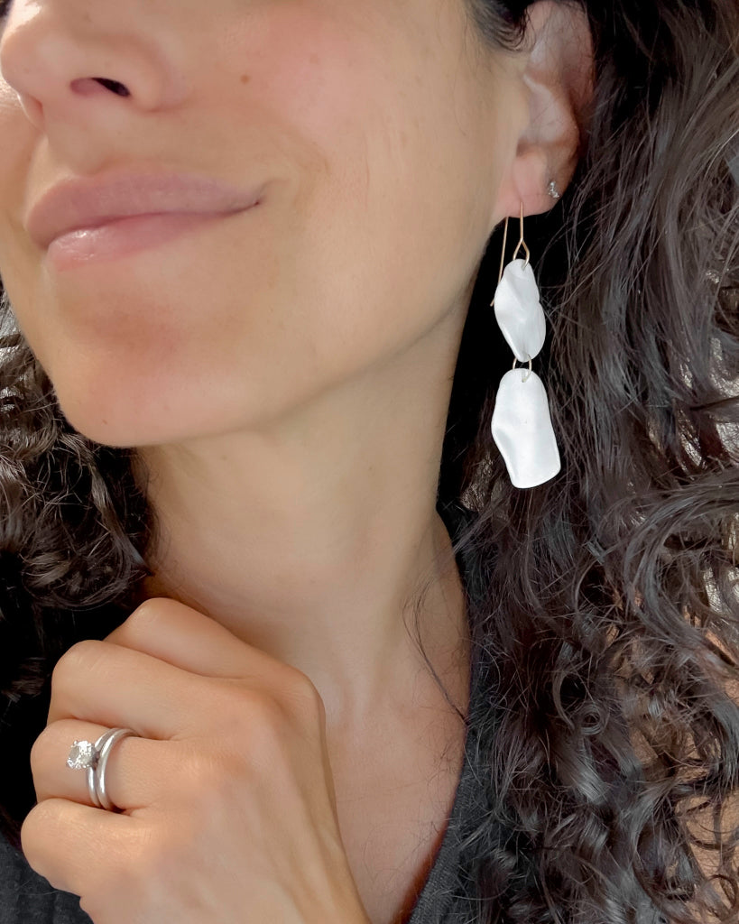 PETAL double drops | porcelain