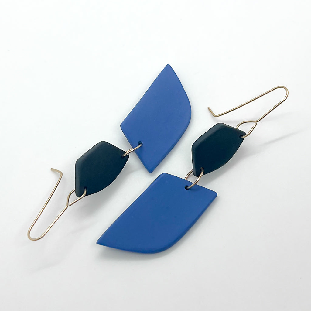 TULIP dangles | porcelain
